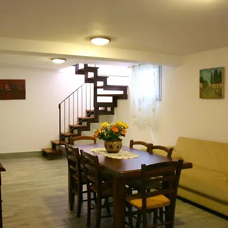 公寓 Podere Marcigliano 哥尔顿