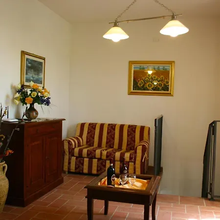 Podere Marcigliano 哥尔顿